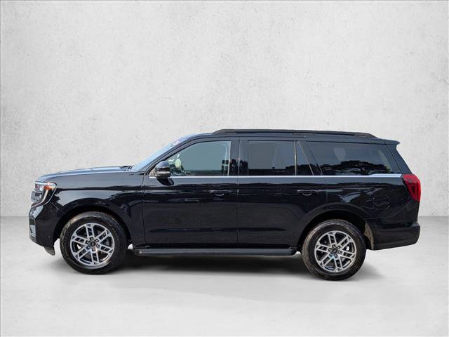 Certified 2025 Ford Expedition Active AWD/4WD image 9