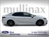 Used 2021 Toyota Camry SE image 3