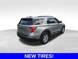 Certified 2023 Ford Explorer XLT image 3