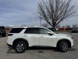 Used 2022 Nissan Pathfinder SL w/ Cargo Package image 6