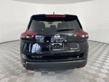 Used 2024 Nissan Rogue SV image 4