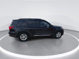 Certified 2023 Ford Explorer XLT image 4
