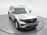 Certified 2023 Ford Explorer XLT w/ Equipment Group 202A image 3