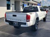 Used 2018 Toyota Tacoma TRD Sport image 4