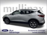 Used 2025 Chevrolet Blazer LT image 3