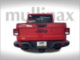 Used 2025 Jeep Gladiator Sport image 4