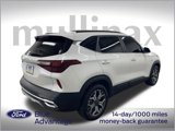 Used 2023 Kia Seltos EX image 5