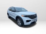 Certified 2022 Ford Explorer XLT image 2