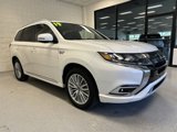 Used 2019 Mitsubishi Outlander GT image 2