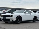 Used 2019 Dodge Challenger SXT image 2
