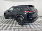 Used 2024 Nissan Rogue SV image 3