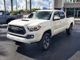 Used 2018 Toyota Tacoma TRD Sport image 3