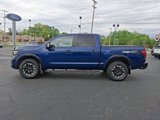 Used 2021 Nissan Titan PRO-4X w/ Pro-4x Convenience Package image 3