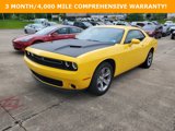 Used 2017 Dodge Challenger SXT image 2