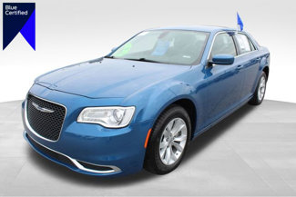 Used 2023 Chrysler 300 Touring image 1