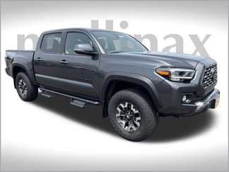Used 2023 Toyota Tacoma TRD Off-Road image 1