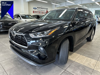 Used 2024 Toyota Highlander Platinum image 1