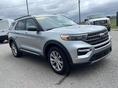 Certified 2023 Ford Explorer XLT w/ Equipment Group 202A