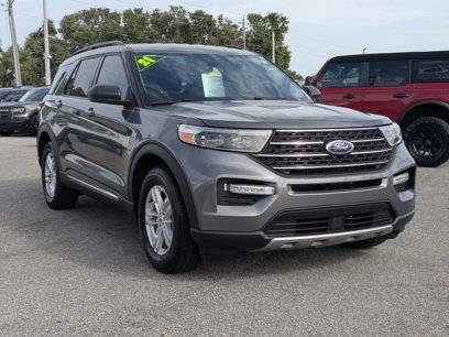 Certified 2021 Ford Explorer XLT w/ Equipment Group 202A