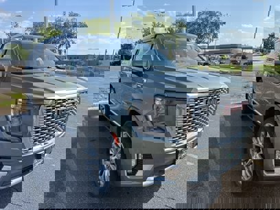 Used 2023 GMC Yukon XL Denali
