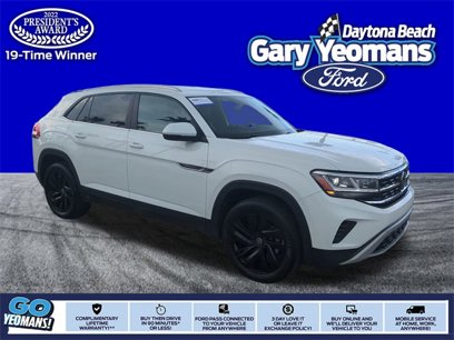 Used 2023 Volkswagen Atlas Cross Sport SE w/ Black Wheel Package