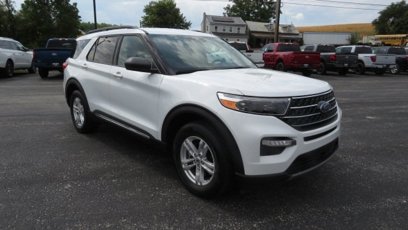Certified 2020 Ford Explorer XLT w/ Equipment Group 202A