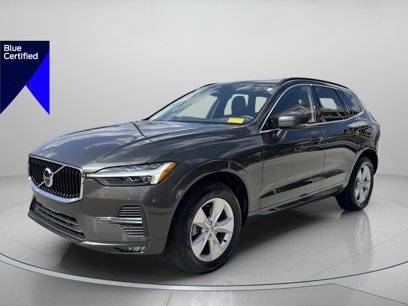 Used 2022 Volvo XC60 B5 Momentum