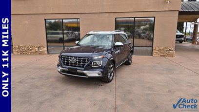 Used 2023 Hyundai Venue Limited w/ Cargo Package