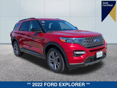 Certified 2022 Ford Explorer XLT w/ Equipment Group 202A
