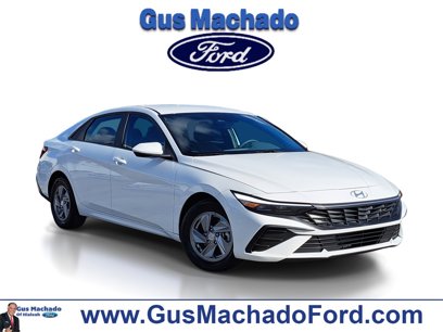 Used 2024 Hyundai Elantra SE