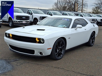 Used 2016 Dodge Challenger R/T w/ Blacktop Package