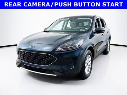 Certified 2022 Ford Escape SE w/ Cold Weather Package
