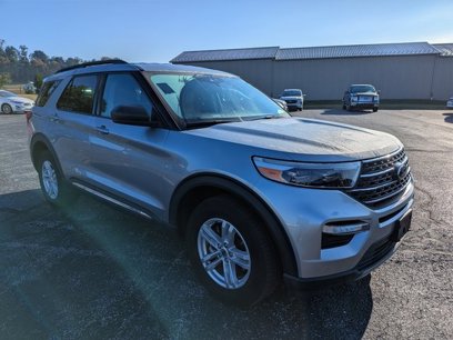 Certified 2022 Ford Explorer XLT w/ Equipment Group 202A
