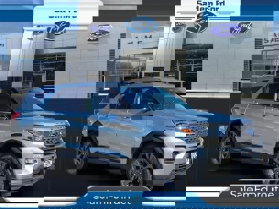 Certified 2022 Ford Explorer XLT w/ Equipment Group 202A