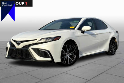 Used 2022 Toyota Camry SE