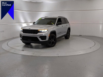 Used 2024 Jeep Grand Cherokee Altitude