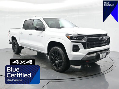 Used 2025 Chevrolet Colorado Z71 w/ Z71 Convenience Package 2