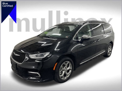 Used 2023 Chrysler Pacifica Limited