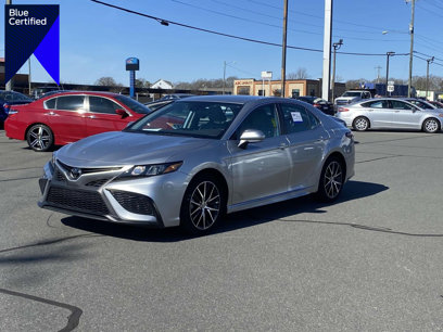 Used 2023 Toyota Camry SE