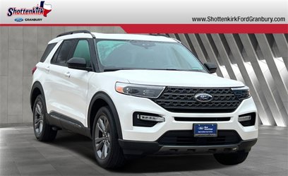 Certified 2022 Ford Explorer XLT w/ Equipment Group 202A