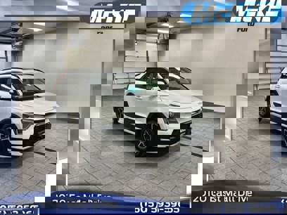 Used 2023 Kia Niro SX