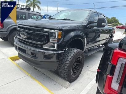 Certified 2022 Ford F250 Lariat w/ Black Appearance Package