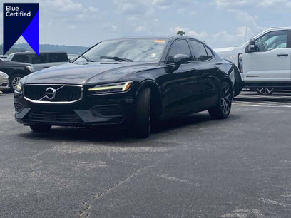 Used 2020 Volvo S60 T5 Momentum