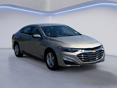 Used 2024 Chevrolet Malibu LT