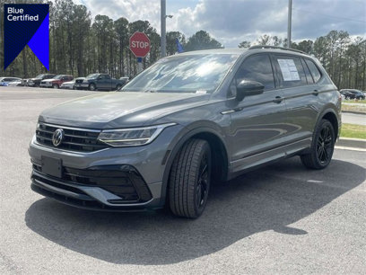 Used 2022 Volkswagen Tiguan SE R-Line
