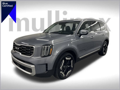 Used 2024 Kia Telluride S w/ S Sunroof Package