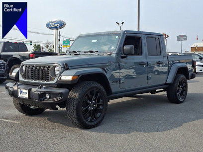 Used 2025 Jeep Gladiator Sport