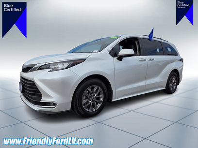 Used 2023 Toyota Sienna XLE
