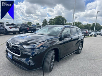 Used 2024 Toyota Highlander XLE