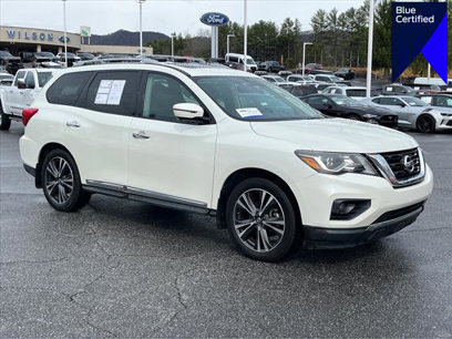 Used 2017 Nissan Pathfinder Platinum w/ Family Entertainment Package